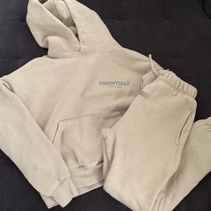 FOG Essentials Sweatsuit